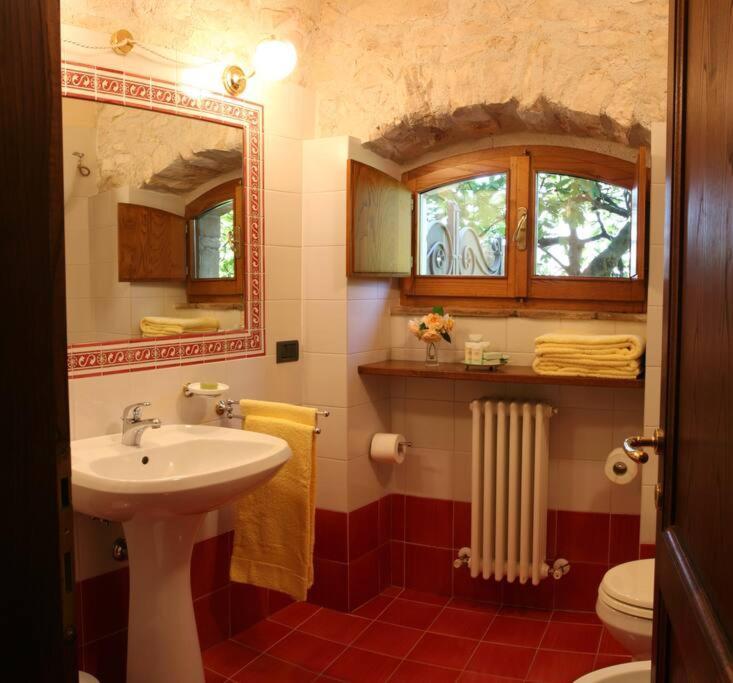All Stone Horse Stable Converted To Elegant Apartment - Baltimora Spoleto Eksteriør bilde